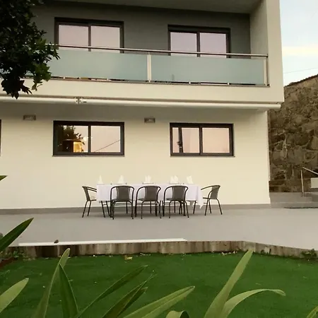 Casa D'avo Dete, Ferias No Coracao Do Minho Midoes